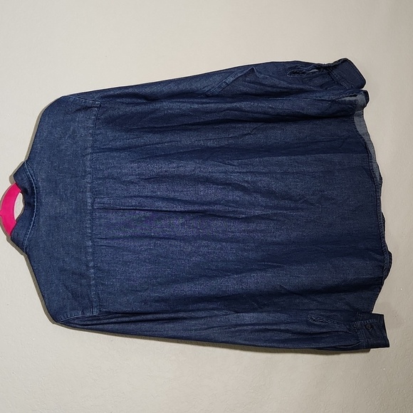 Dockers Shirt Womens size L denim button top - Picture 3 of 8